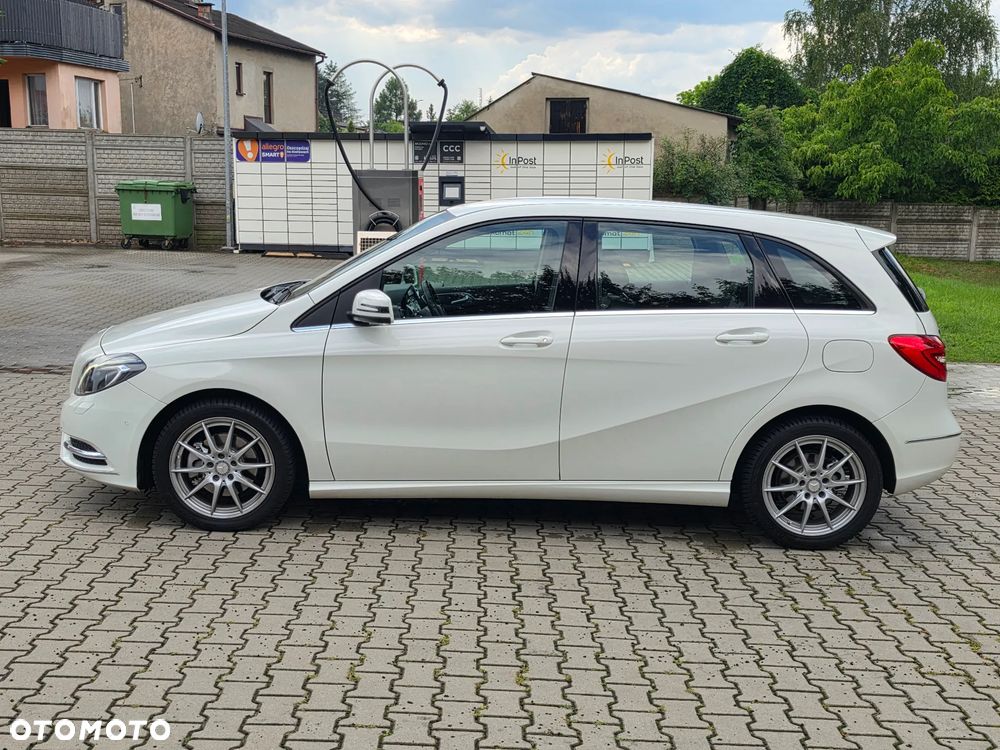 Mercedes-Benz Klasa B 200 BlueEFFICIENCY Edition 1 - 27