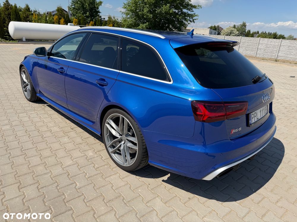 Audi RS6 - 4