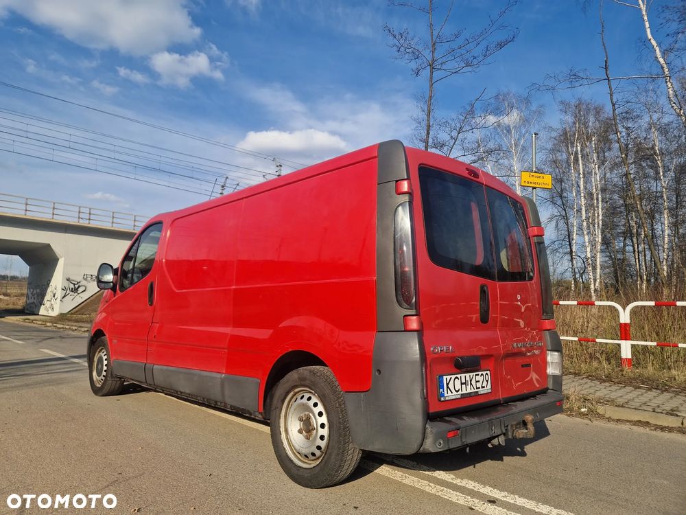 Opel Vivaro - 4