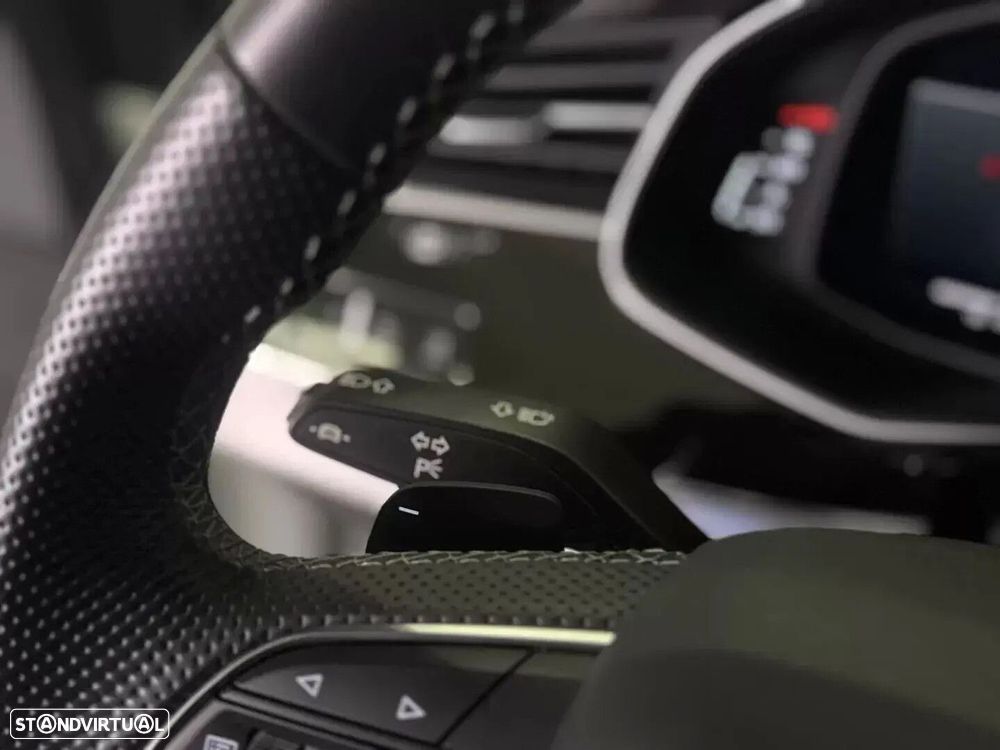 Audi SQ8 TFSI quattro Tiptronic - 54