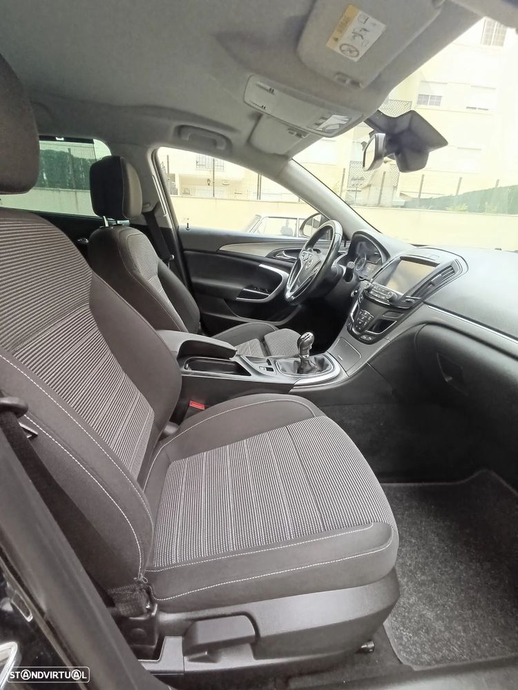 Opel Insignia Sports Tourer 2.0 CDTi Cosmo S/S J17 - 19