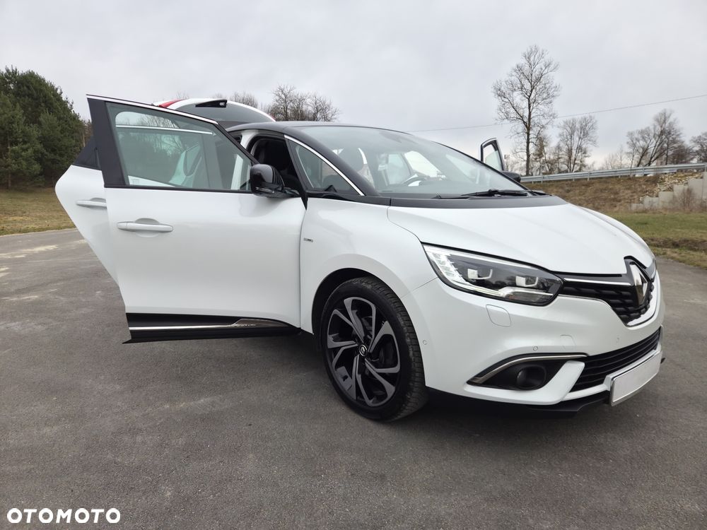 Renault Scenic BLUE dCi 120 EDC BUSINESS EDITION - 27