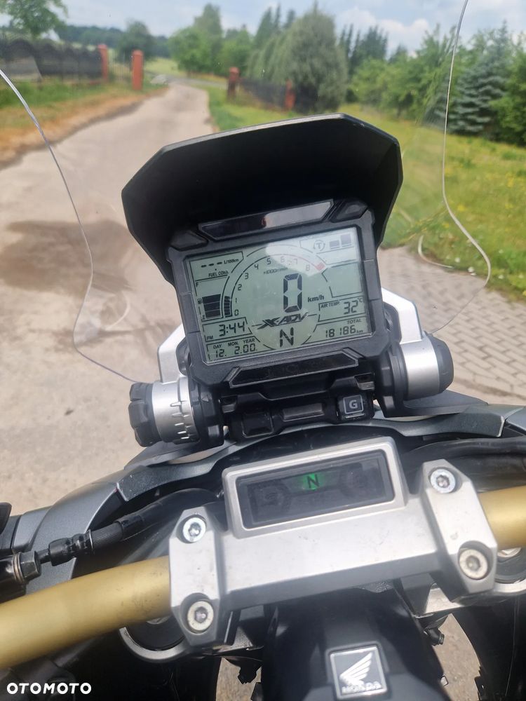 Honda X-ADV - 2