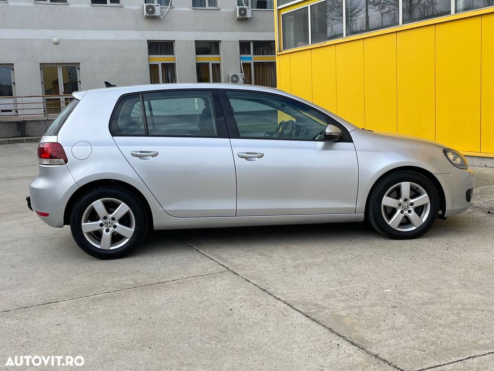 Volkswagen Golf - 4