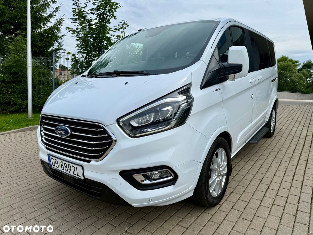 Ford Tourneo Custom 2.0 EcoBlue L1 Titanium