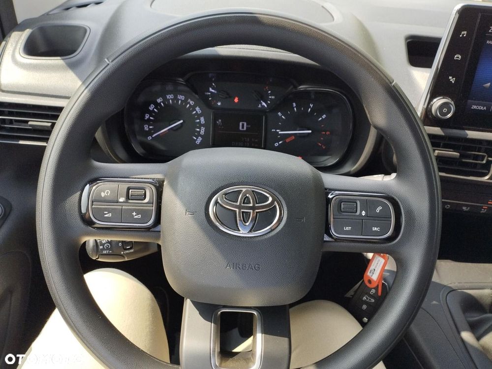 Toyota PROACE CITY - 21