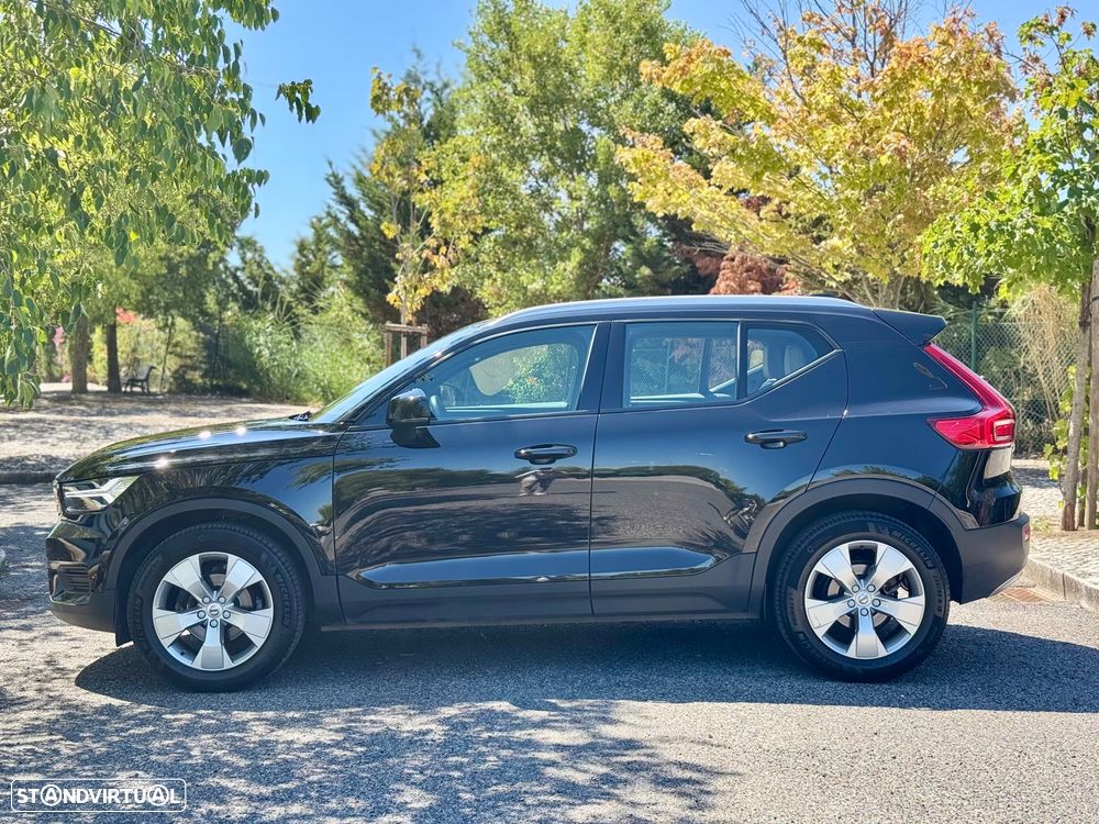 Volvo XC 40 2.0 D3 Momentum Plus - 5