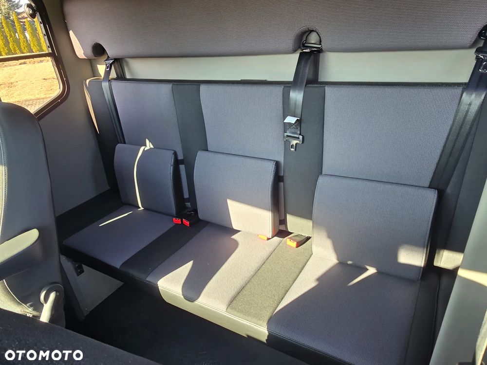Renault Master Koniowóz - 15