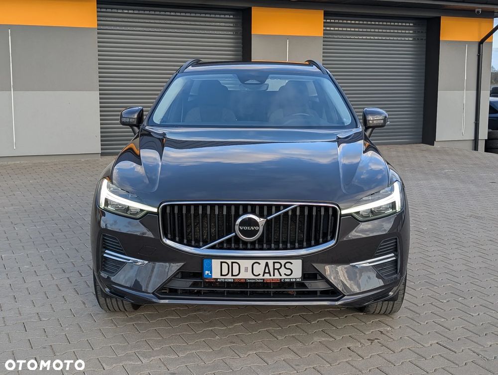 Volvo XC 60 B4 B Essential - 6