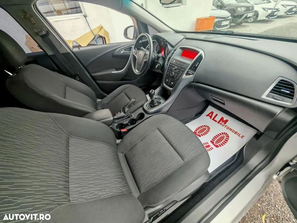 Opel Astra 1.7 CDTI Start/Stop Essentia - 4