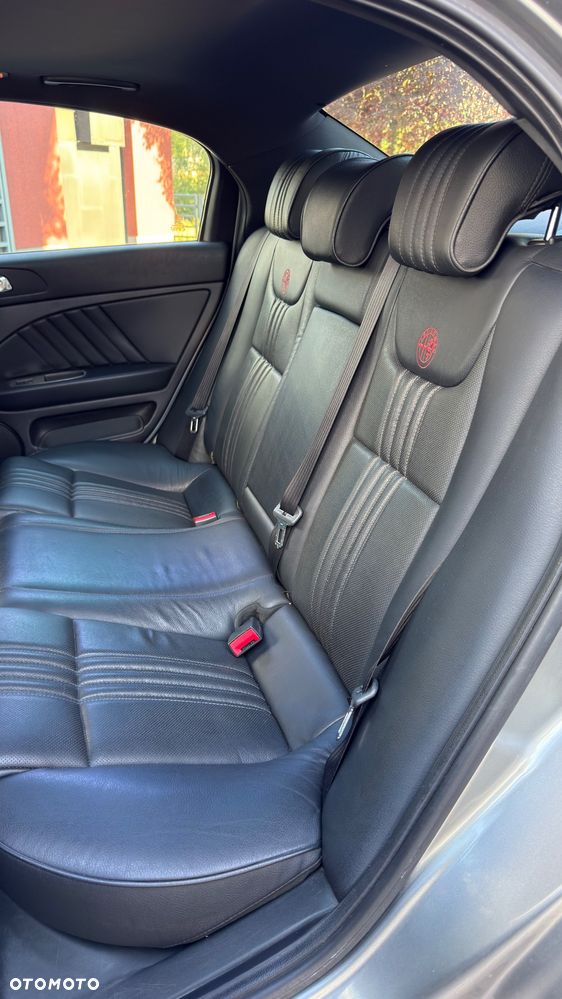 Alfa Romeo 159 2.4 JTDM 20V DPF Q-Tronic ti - 17