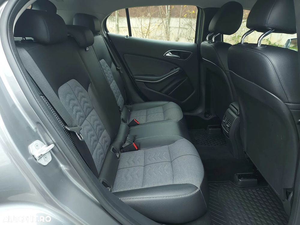 Mercedes-Benz GLA 200 d 4MATIC Aut. - 10