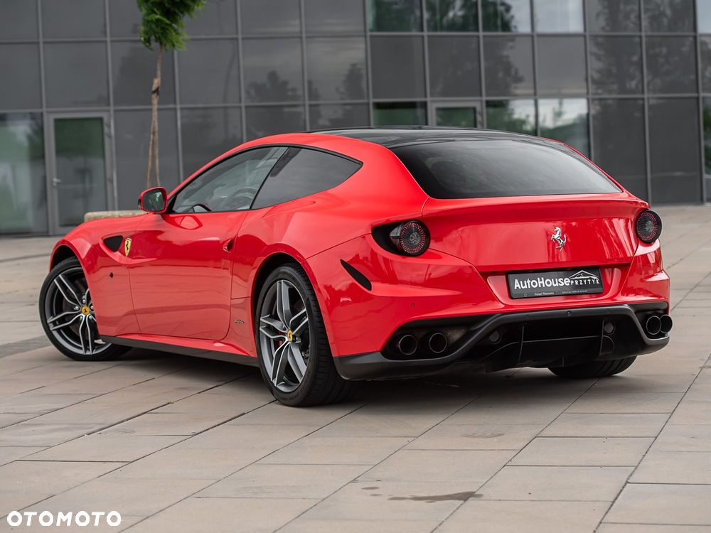 Ferrari FF Standard - 7