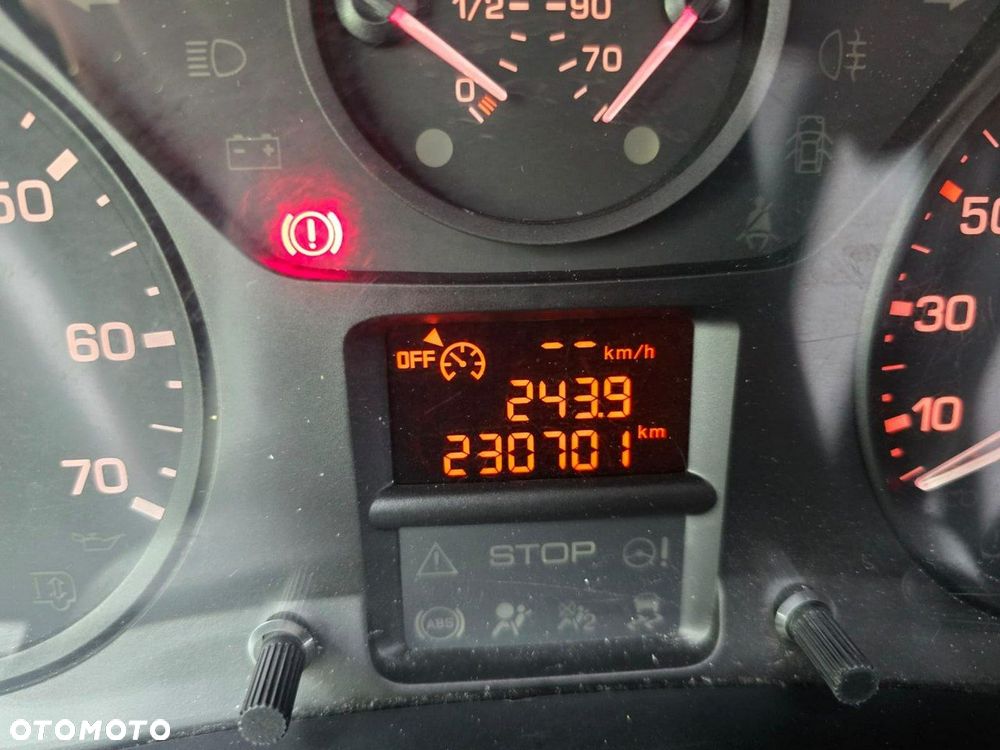 Peugeot Partner - 9