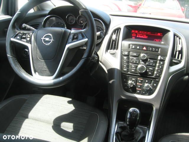 Opel Astra 1.6 Essentia EU6 - 18