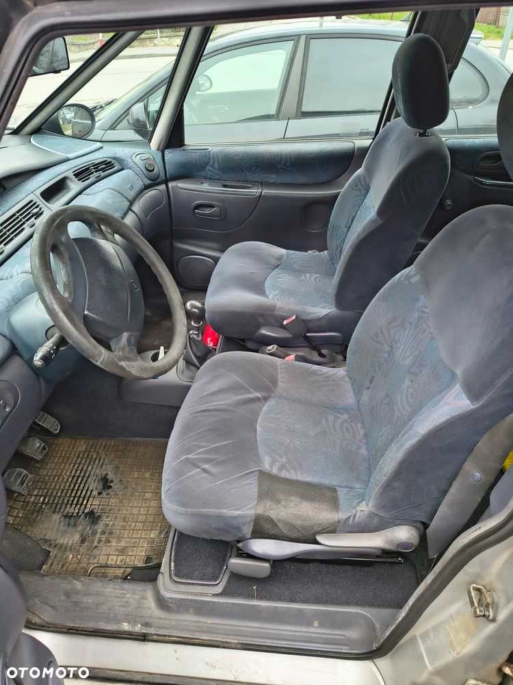 Renault Espace 2.0 RT 16V - 19