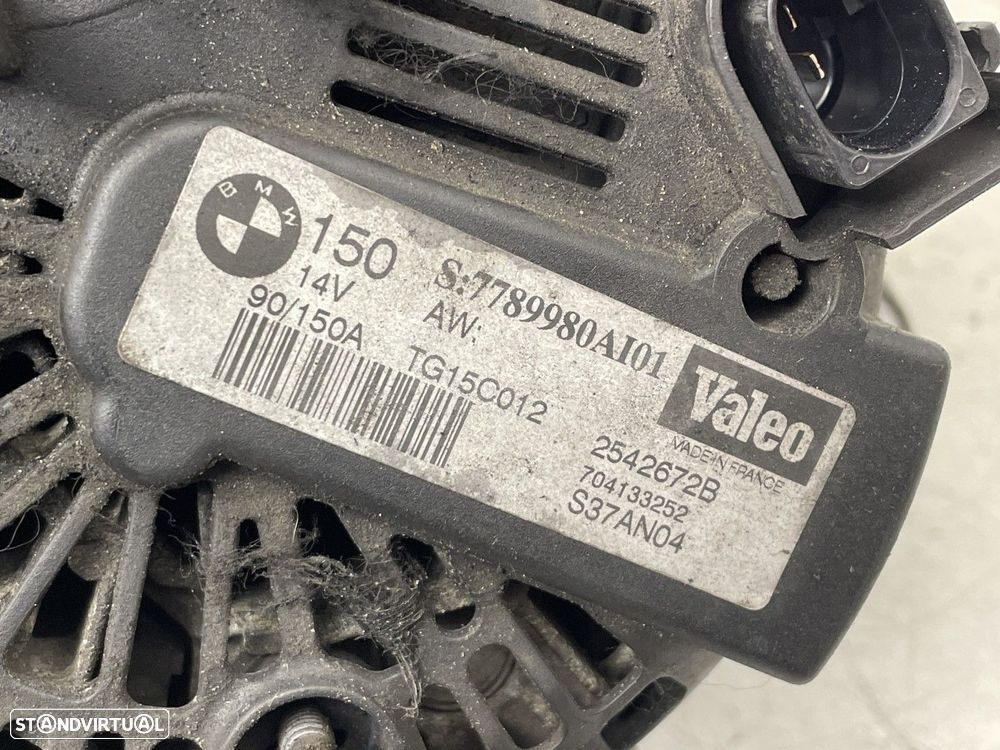 Alternador BMW X5 (E53) 3.0 d 2003 - 2006 REF. 2542672B / TG15C012 MOTOR M57 306... - 6