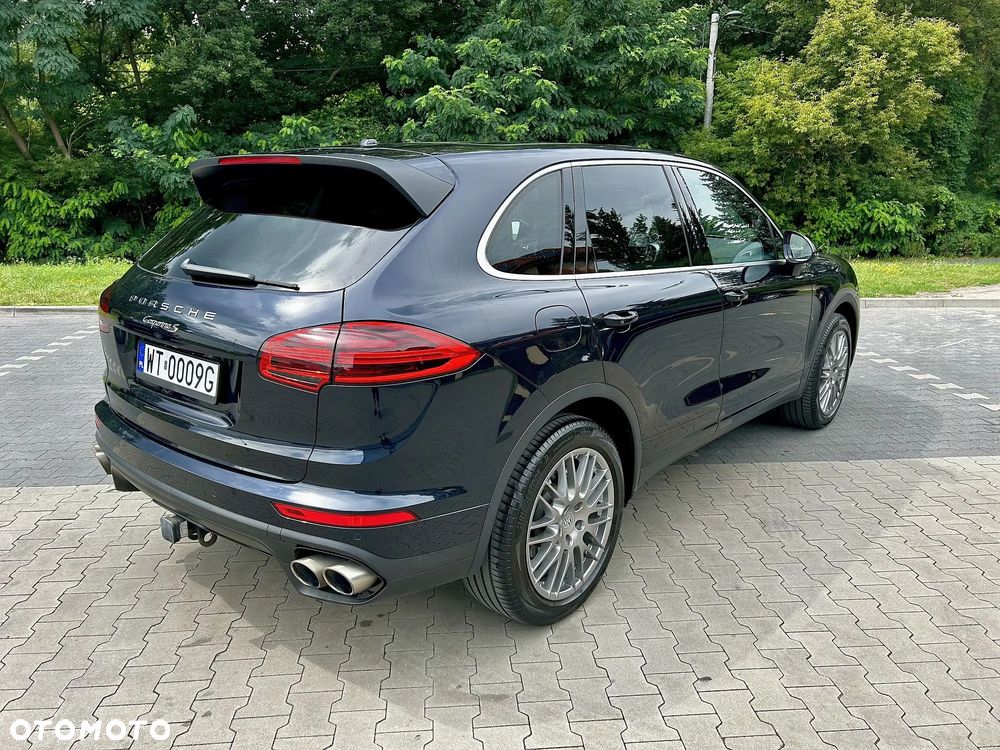 Porsche Cayenne S - 5