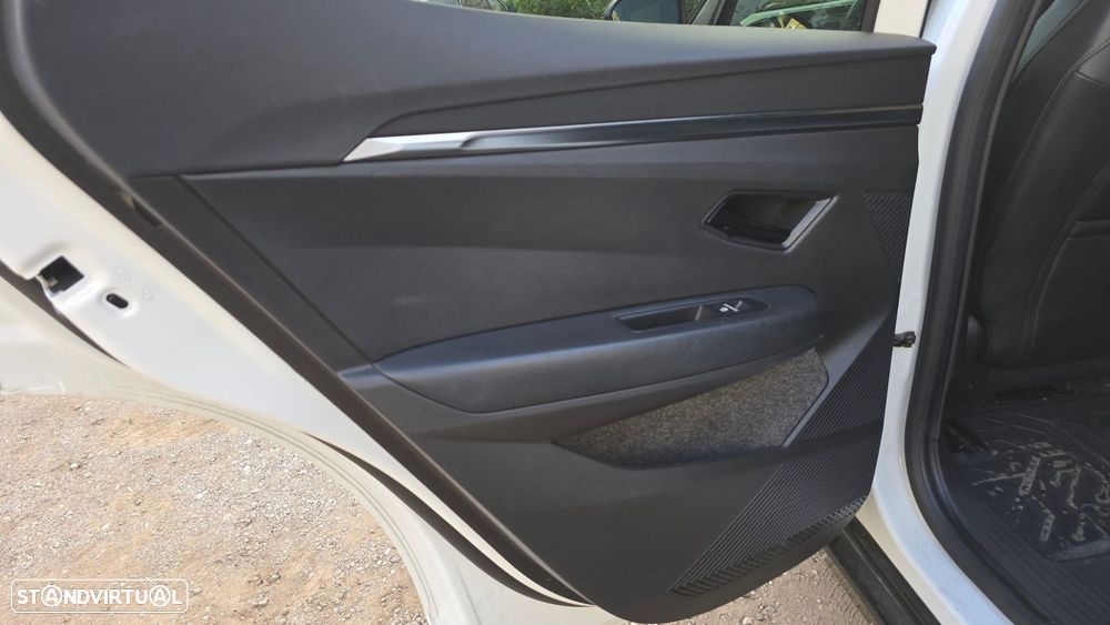 Renault Mégane E-Tech - 52