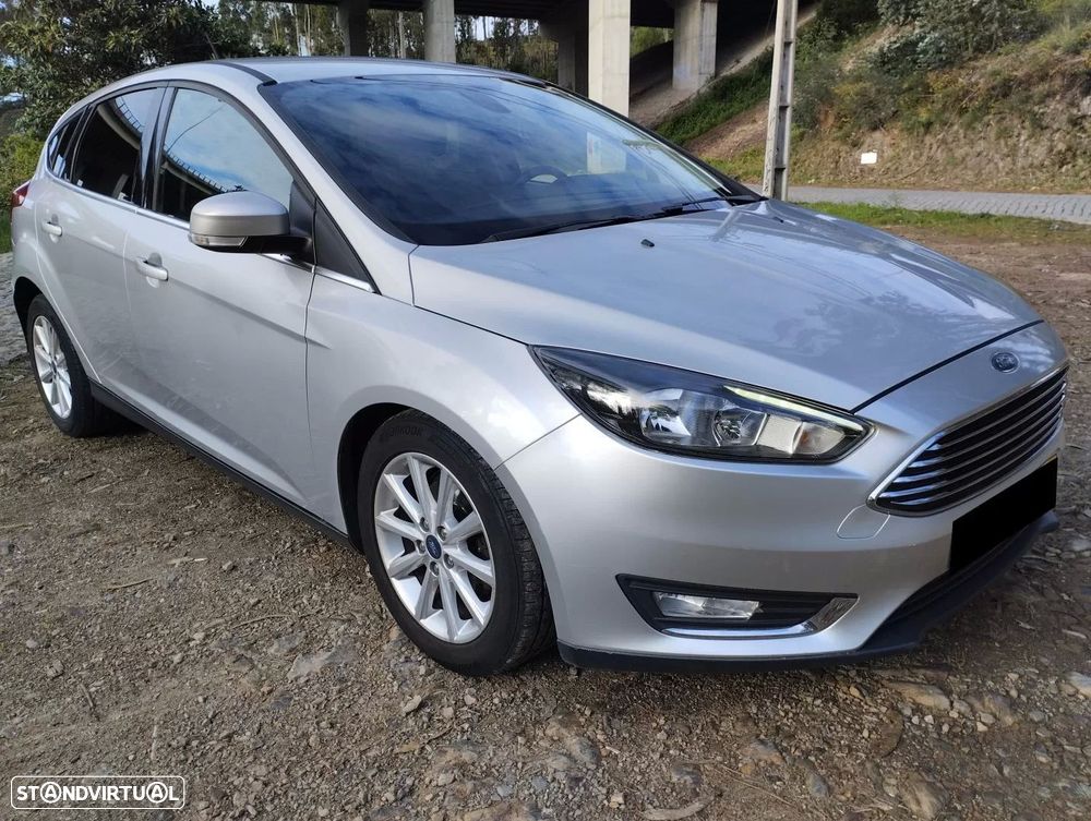 Ford Focus 1.0 EcoBoost Titanium - 3