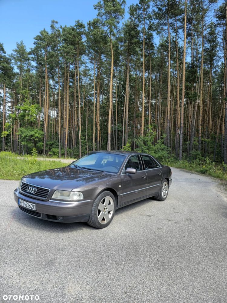 Audi A8 - 3