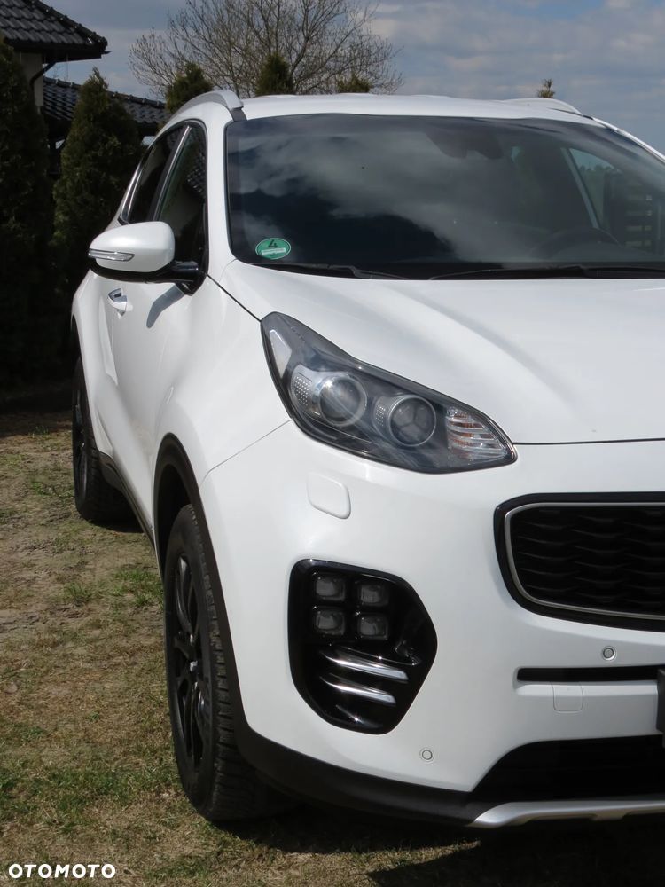 Kia Sportage 1.6 T-GDI AWD GT LINE - 4