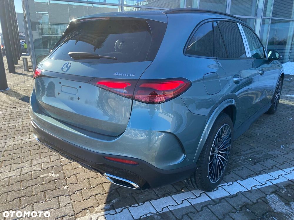 Mercedes-Benz GLC - 4