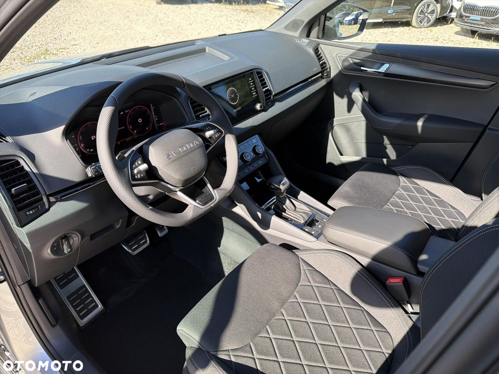 Skoda Karoq 1.5 TSI ACT Sportline DSG - 9