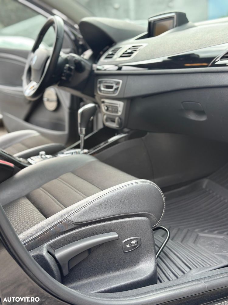 Renault Megane 1.5 dCi EDC Olympic - 20