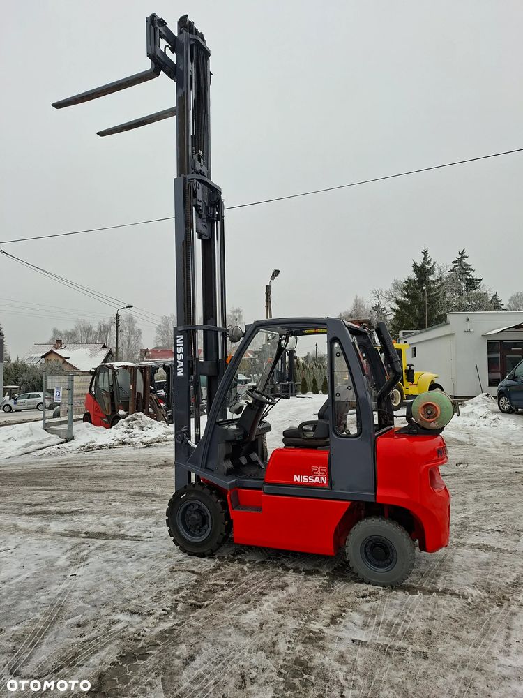 Nissan UD02A25PQ - 7