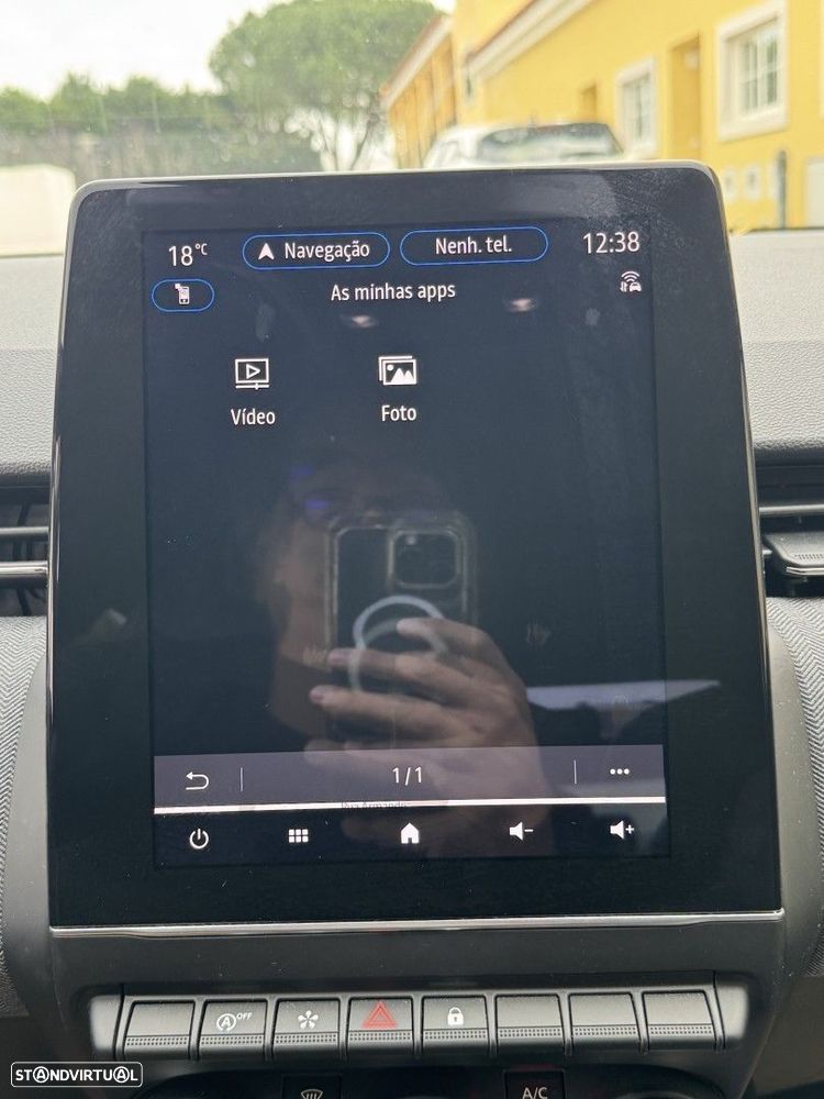 Renault Clio 1.0 TCe Techno Bi-Fuel - 13