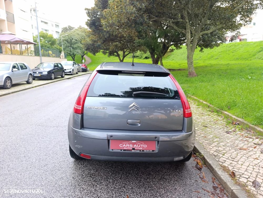 Citroën C4 1.6 HDi Exclusive - 8