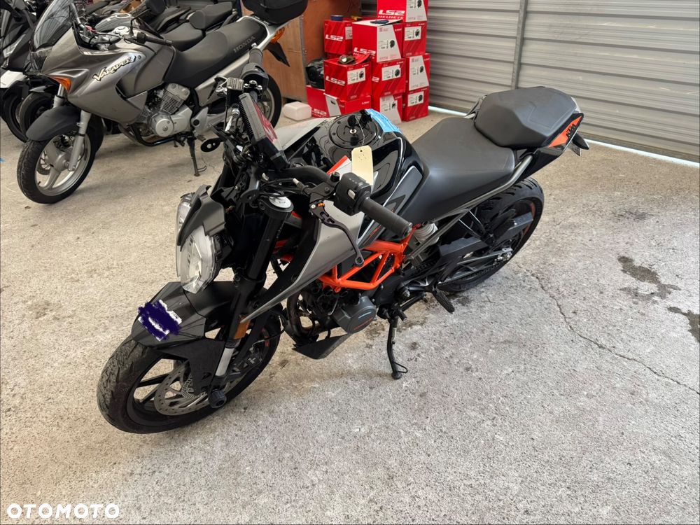KTM Duke - 3