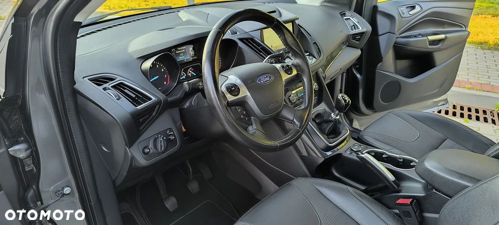 Ford Kuga 1.6 EcoBoost 2x4 Individual - 15