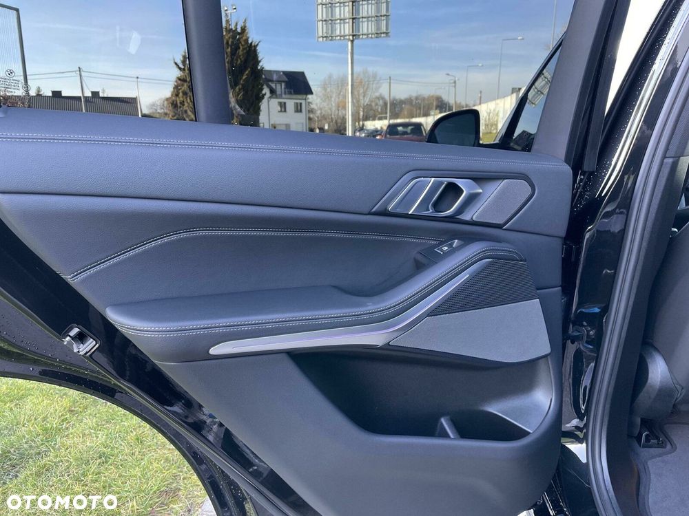 BMW X5 xDrive30d sport - 16