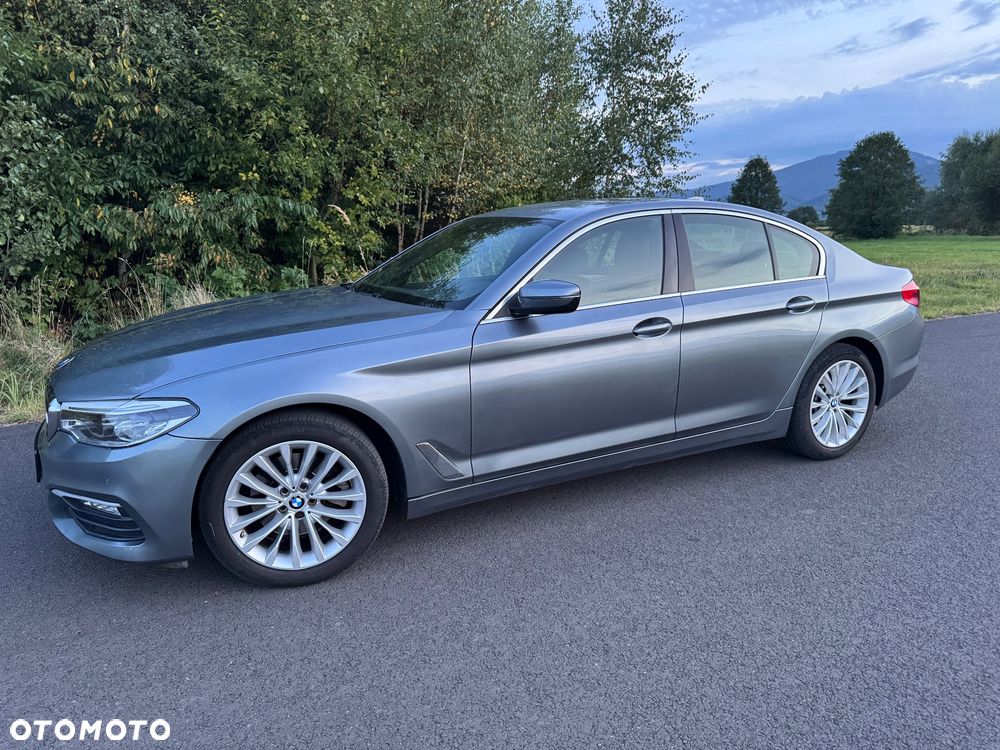 BMW Seria 5 520i - 8