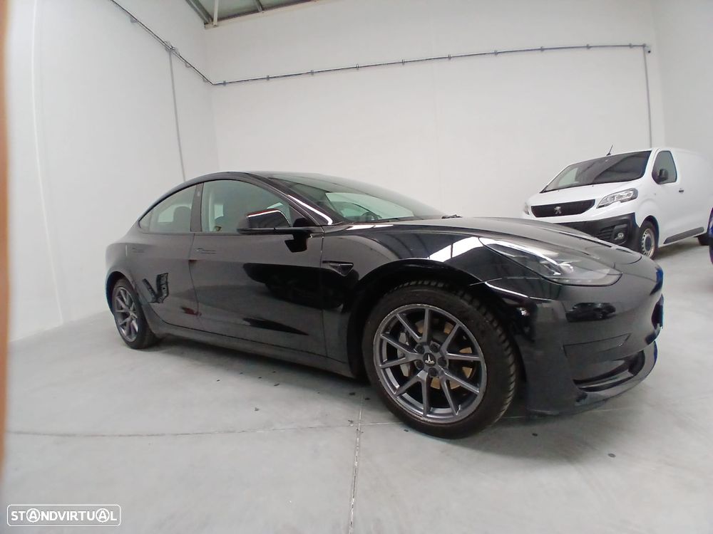 Tesla Model 3 Standard RWD - 13