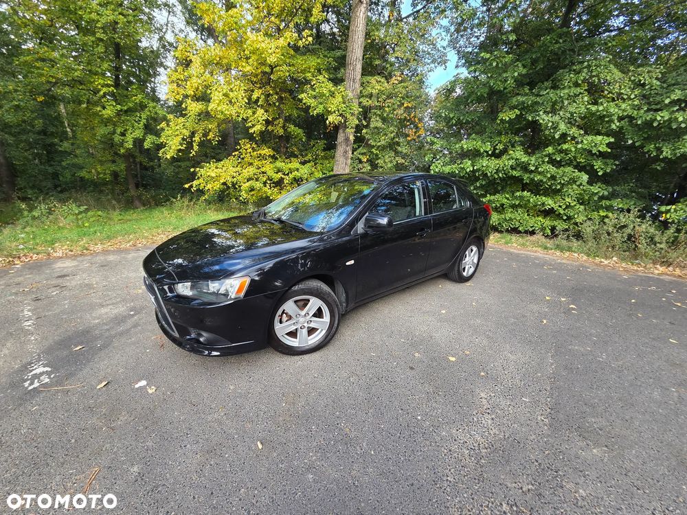 Mitsubishi Lancer