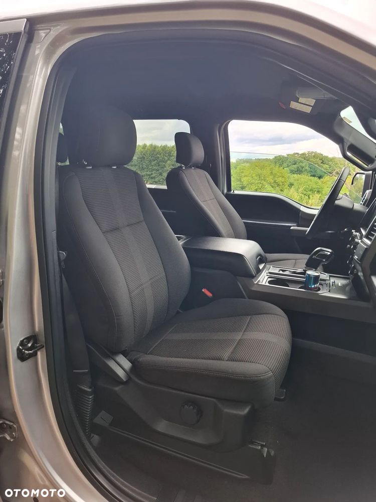 Ford F150 - 19