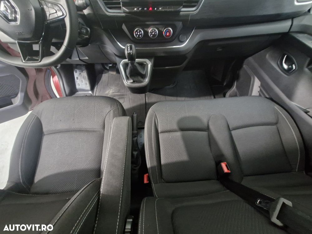 Renault Trafic 2.0 Blue dCi 150 EDC S&S L2 8+1 Zen - 8
