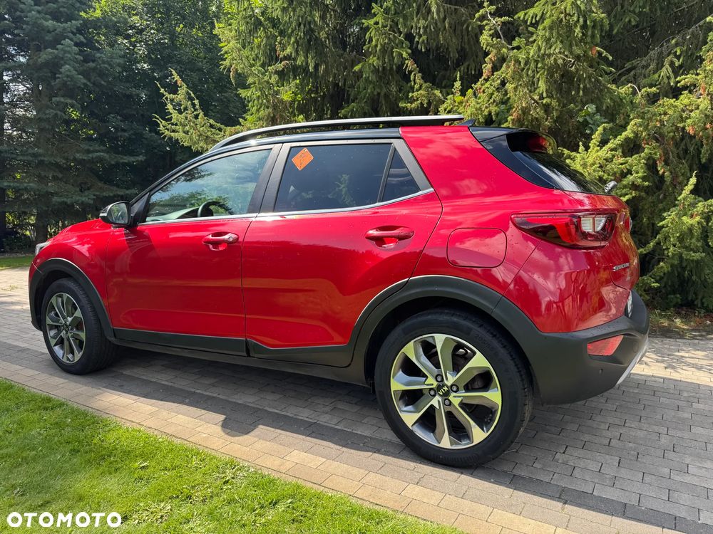 Kia Stonic 1.4 L - 6