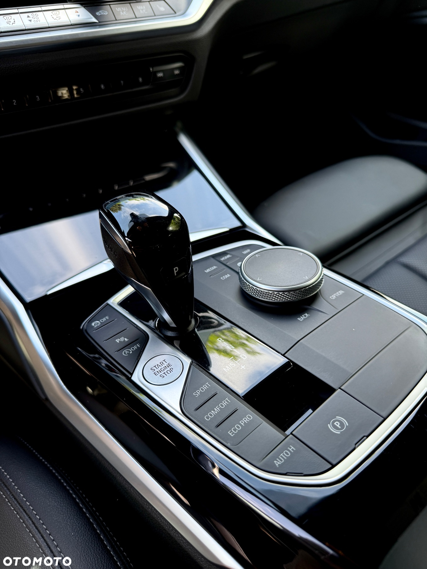BMW Seria 3 330i xDrive - 18