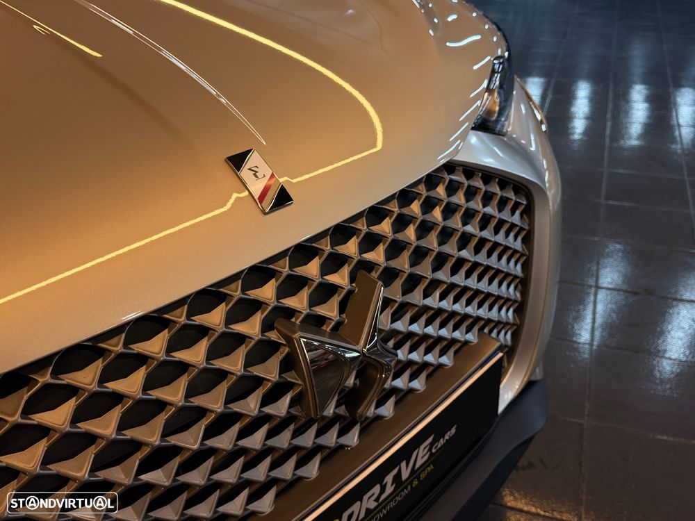 DS DS3 E-TENSE OPERA - 11