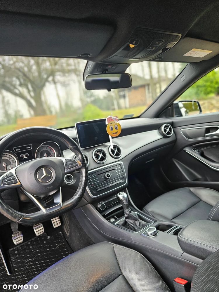 Mercedes-Benz CLA - 6