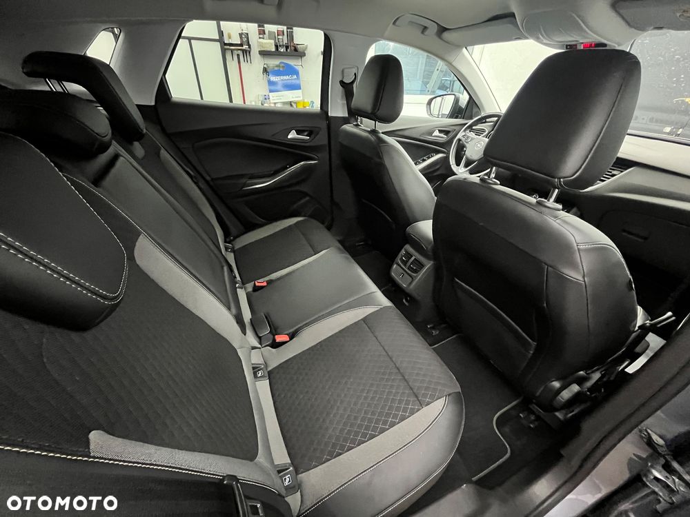 Opel Grandland X - 21