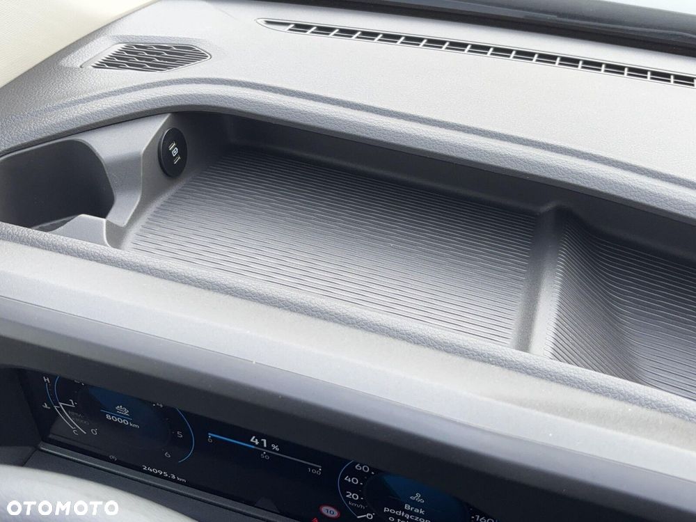 Volkswagen Transporter - 17
