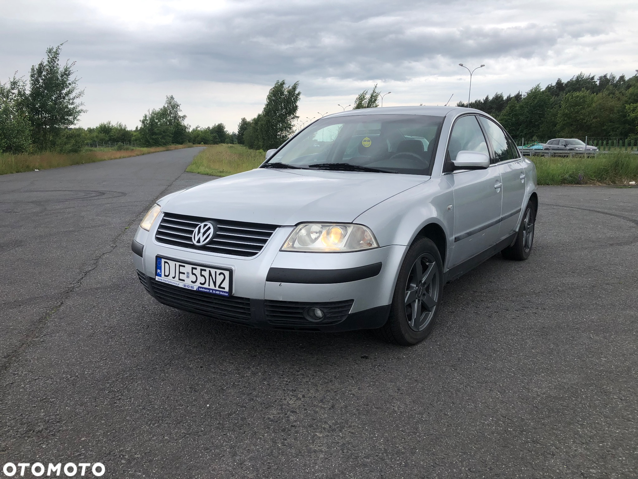 Volkswagen Passat 1.6 - 2