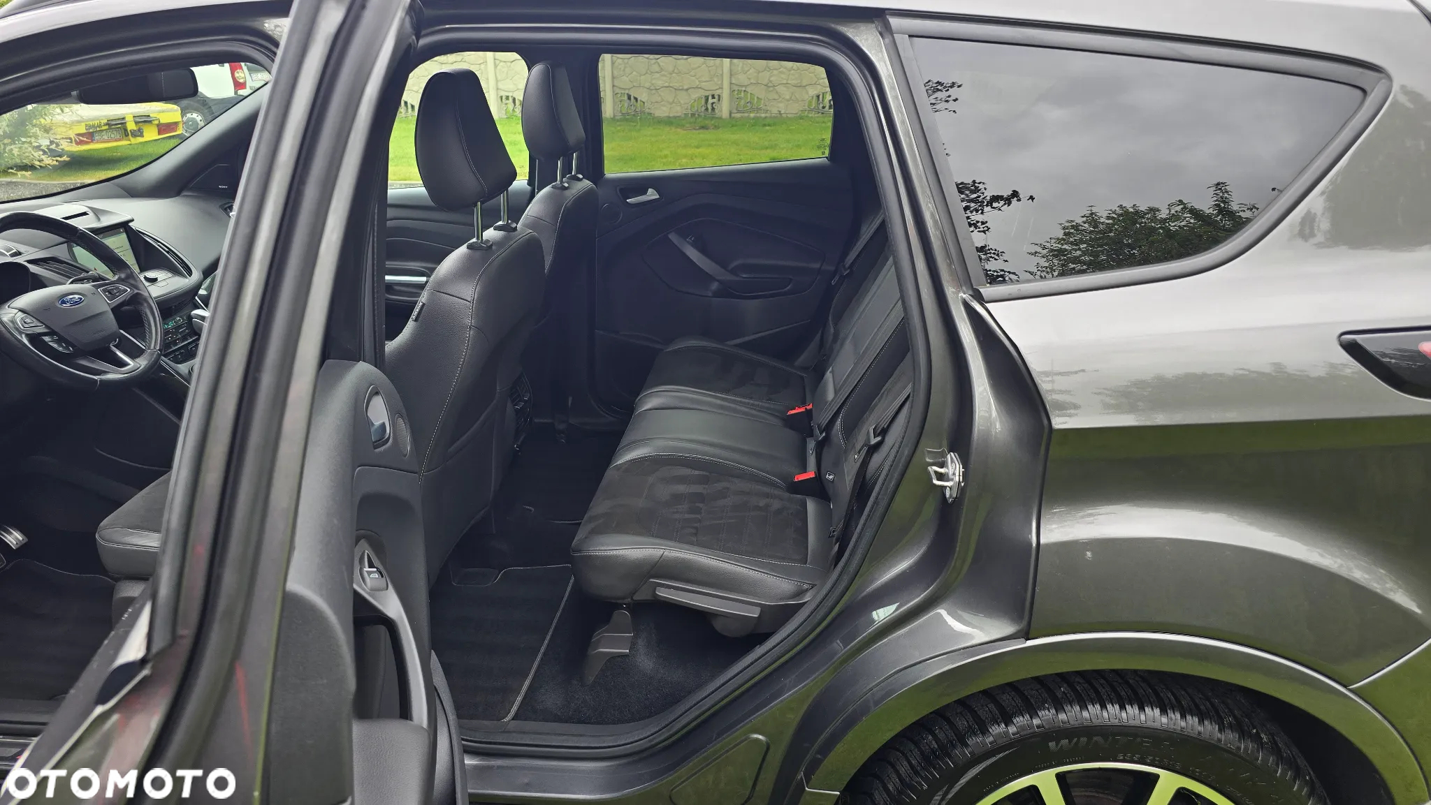 Ford Kuga 2.0 TDCi AWD ST-Line - 26
