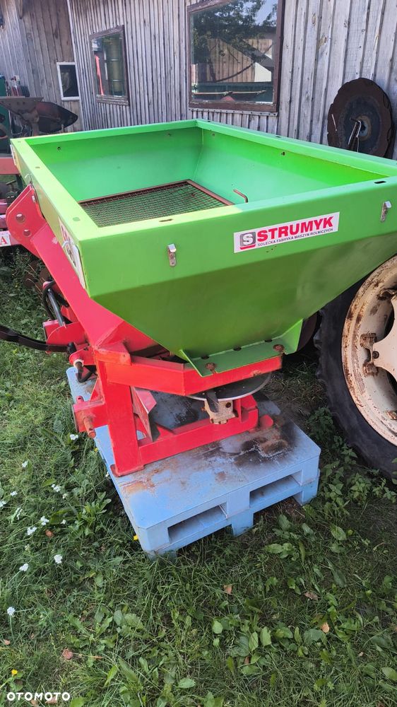 Inny Bizon, Zetor C 360 i maszyny rolnicze - 13