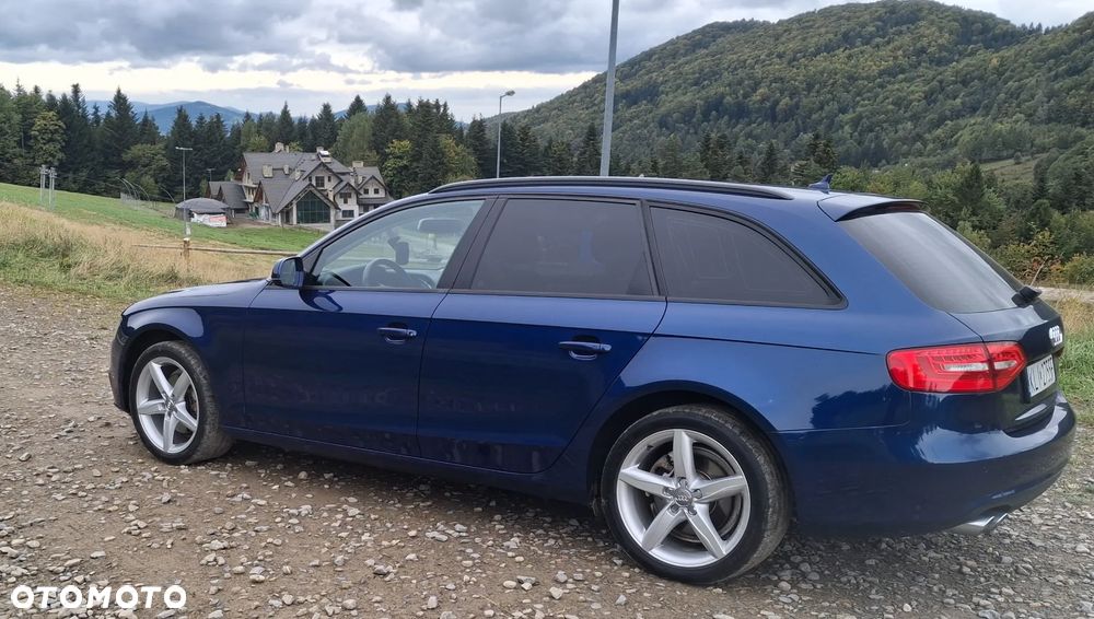 Audi A4 Avant 2.0 TDI DPF Ambition - 4